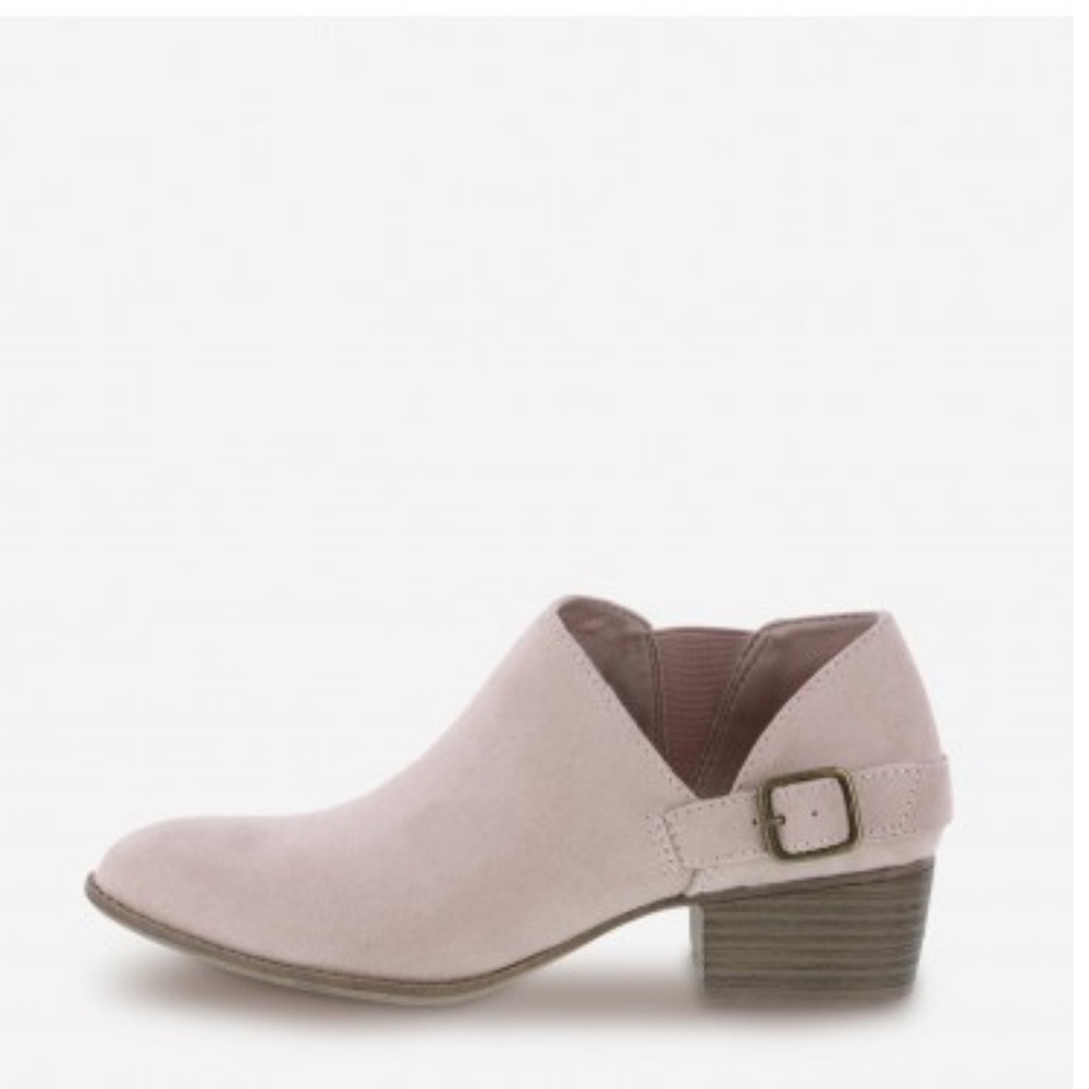 American Eagle Odelia Buckle Suede Boot Blush - Picture 4 of 7
